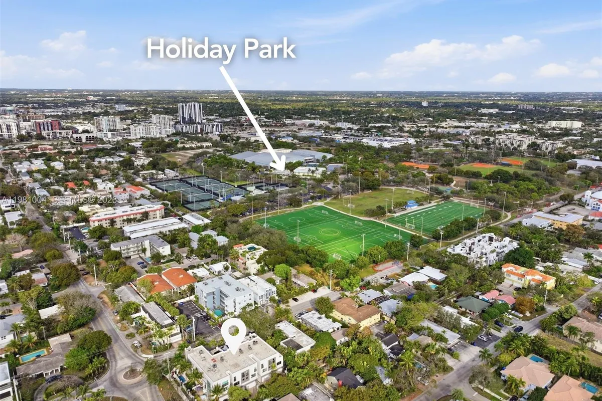 606 NE 14th Ave, Fort Lauderdale FL 33304