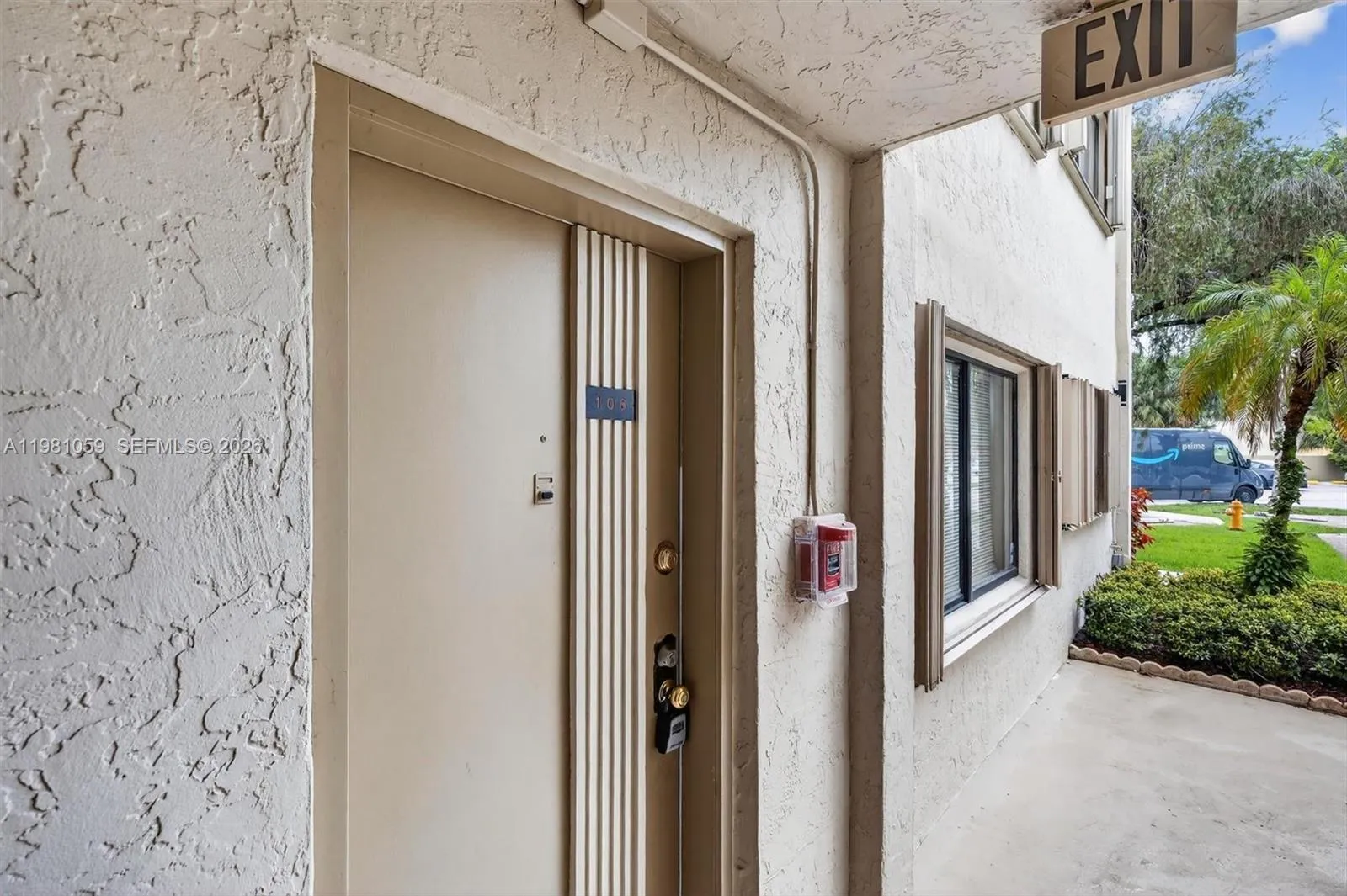 8065 SW 107th Ave # 106, Miami FL 33173