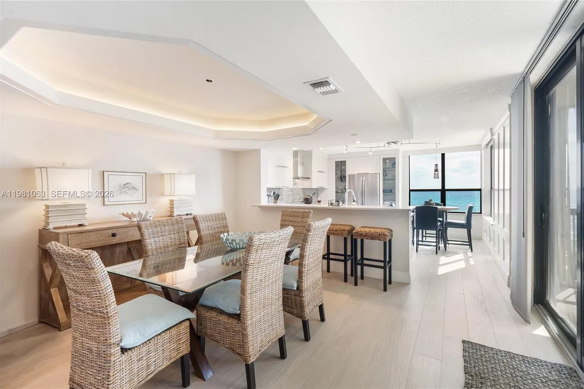 19670 Beach Rd # A404, Tequesta FL 33469