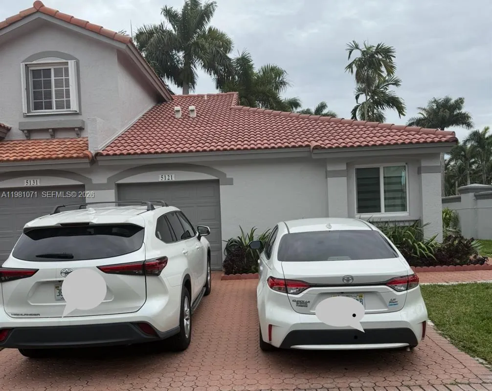 5121 NW 114th Ct, Doral FL 33178