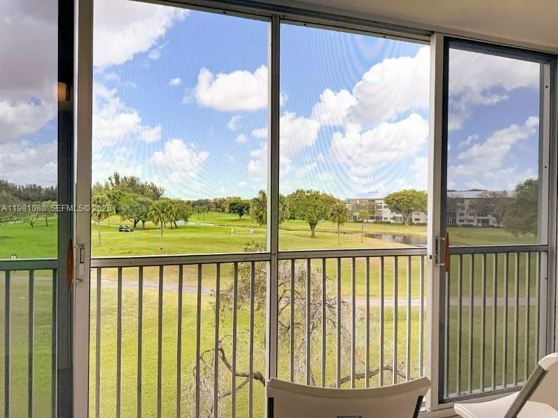 12701 SW 13th St # 310F, Pembroke Pines FL 33027