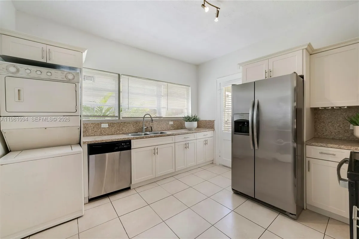 311 Navarre Ave, Coral Gables FL 33134