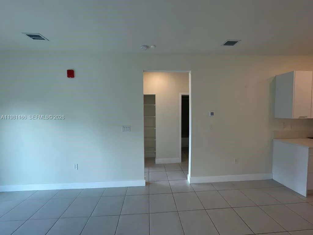 8001 NW 41st St # 202, Doral FL 33166