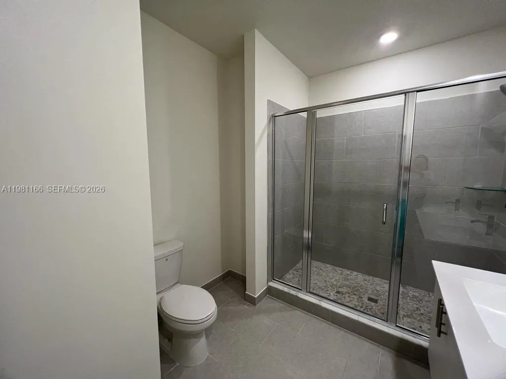 8001 NW 41st St # 202, Doral FL 33166