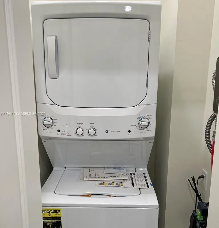 8001 NW 41st St # 202, Doral FL 33166