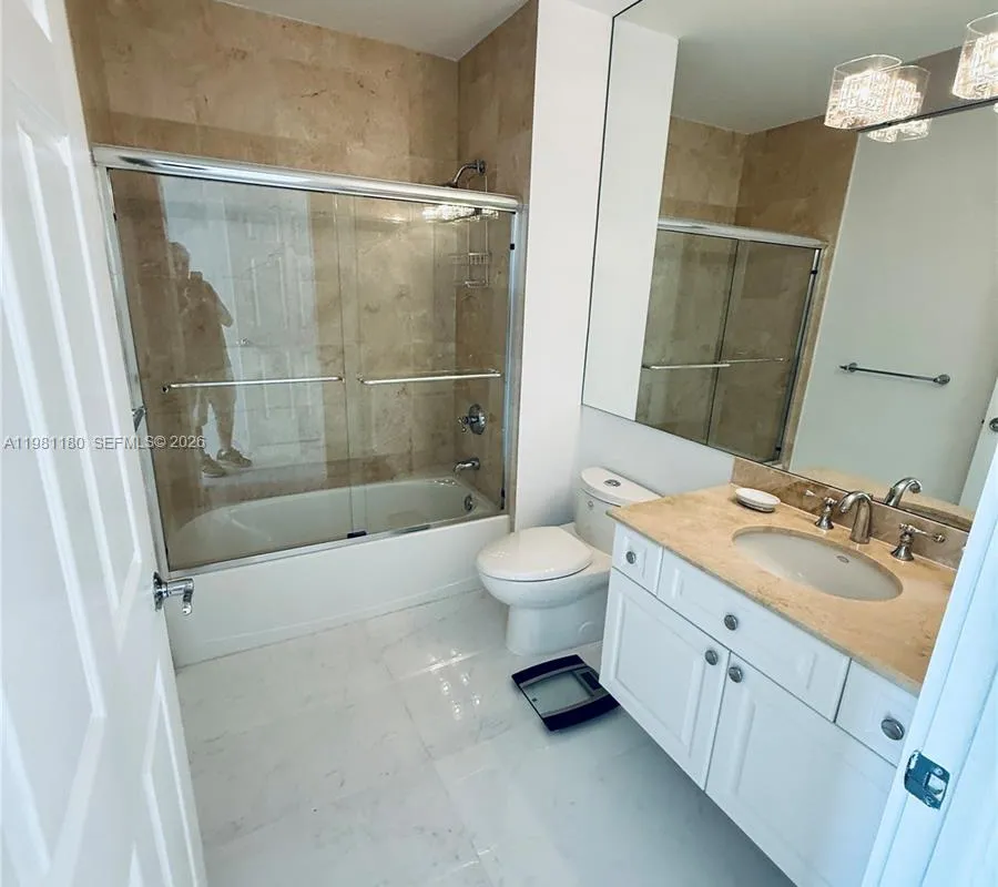 3200 N Ocean Blvd # 1202, Fort Lauderdale FL 33308