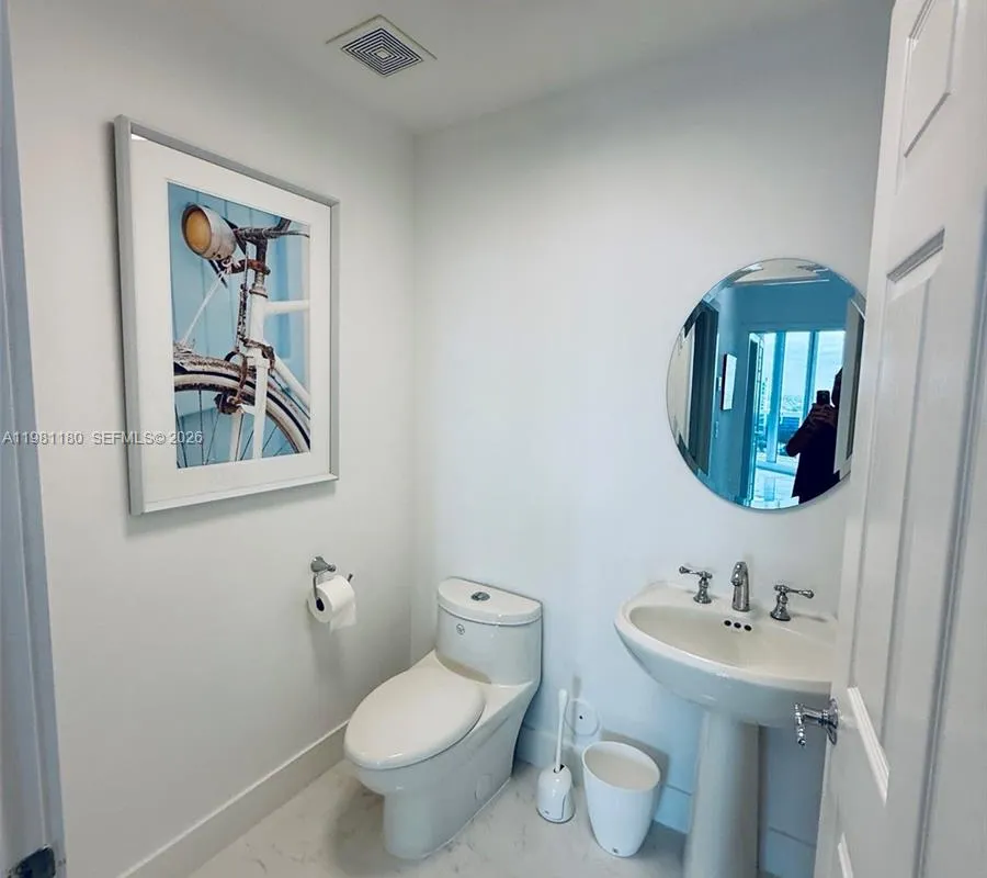 3200 N Ocean Blvd # 1202, Fort Lauderdale FL 33308