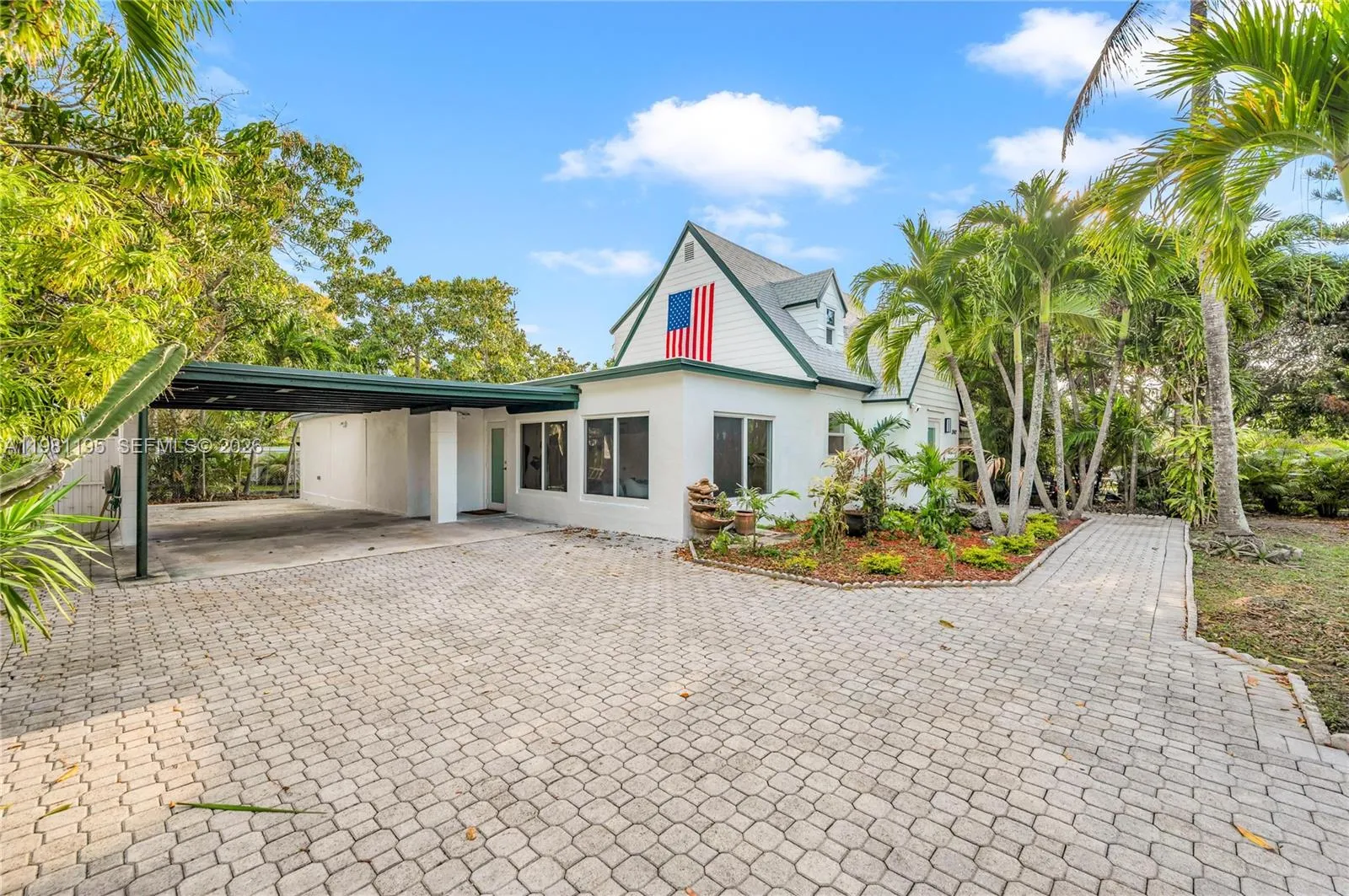 1960 NE 182nd St, North Miami Beach FL 33162