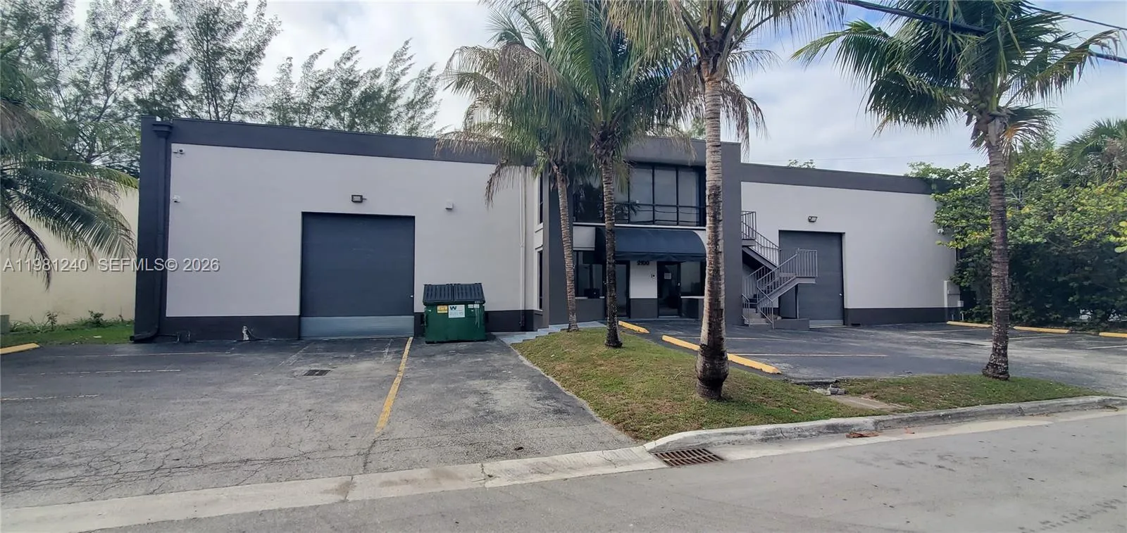 2100 NW 93rd Ave, Doral FL 33172
