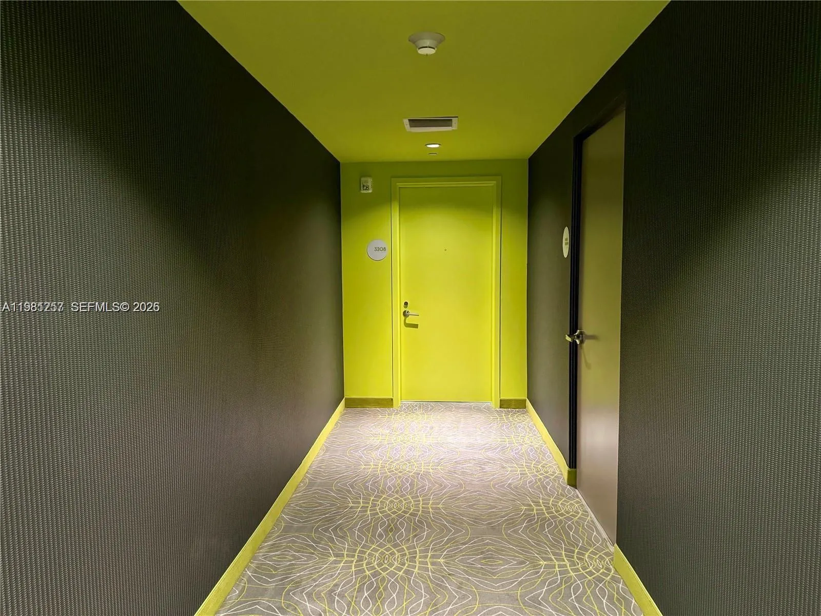 501 NE 31st St # 3208, Miami FL 33137