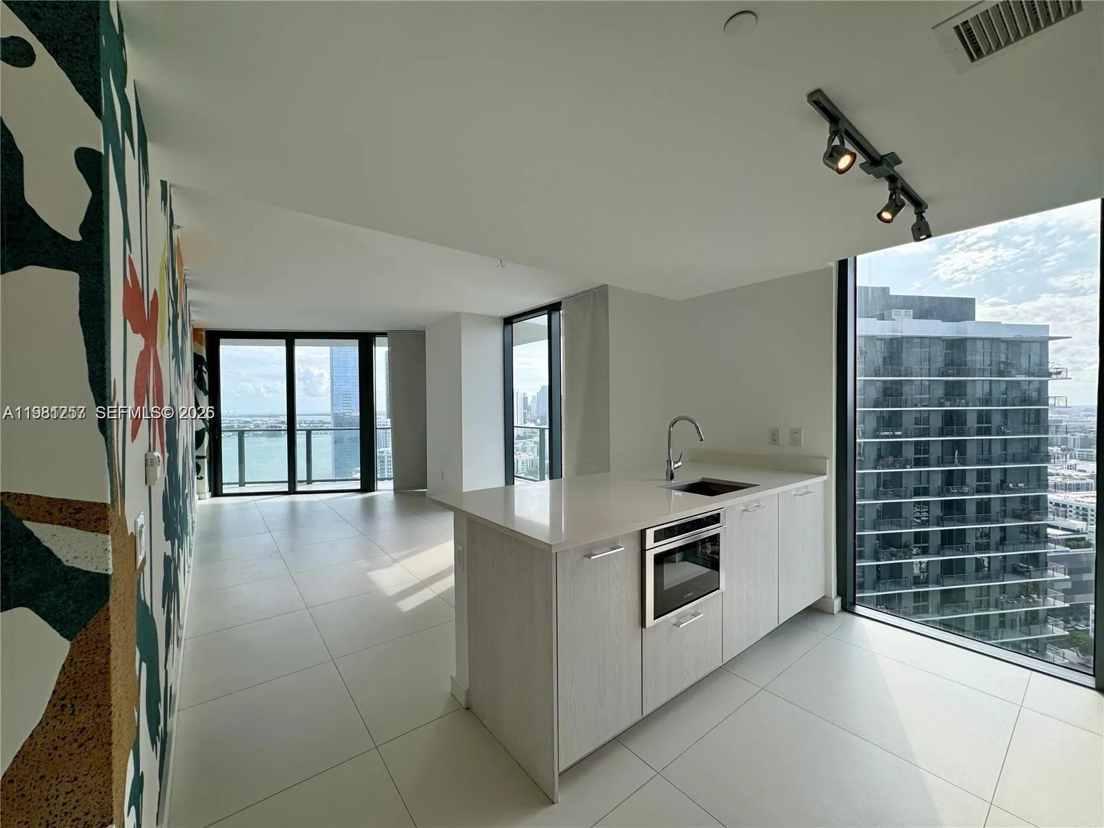 501 NE 31st St # 3208, Miami FL 33137