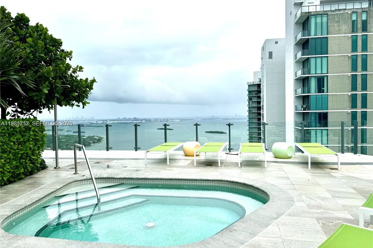 501 NE 31st St # 3208, Miami FL 33137