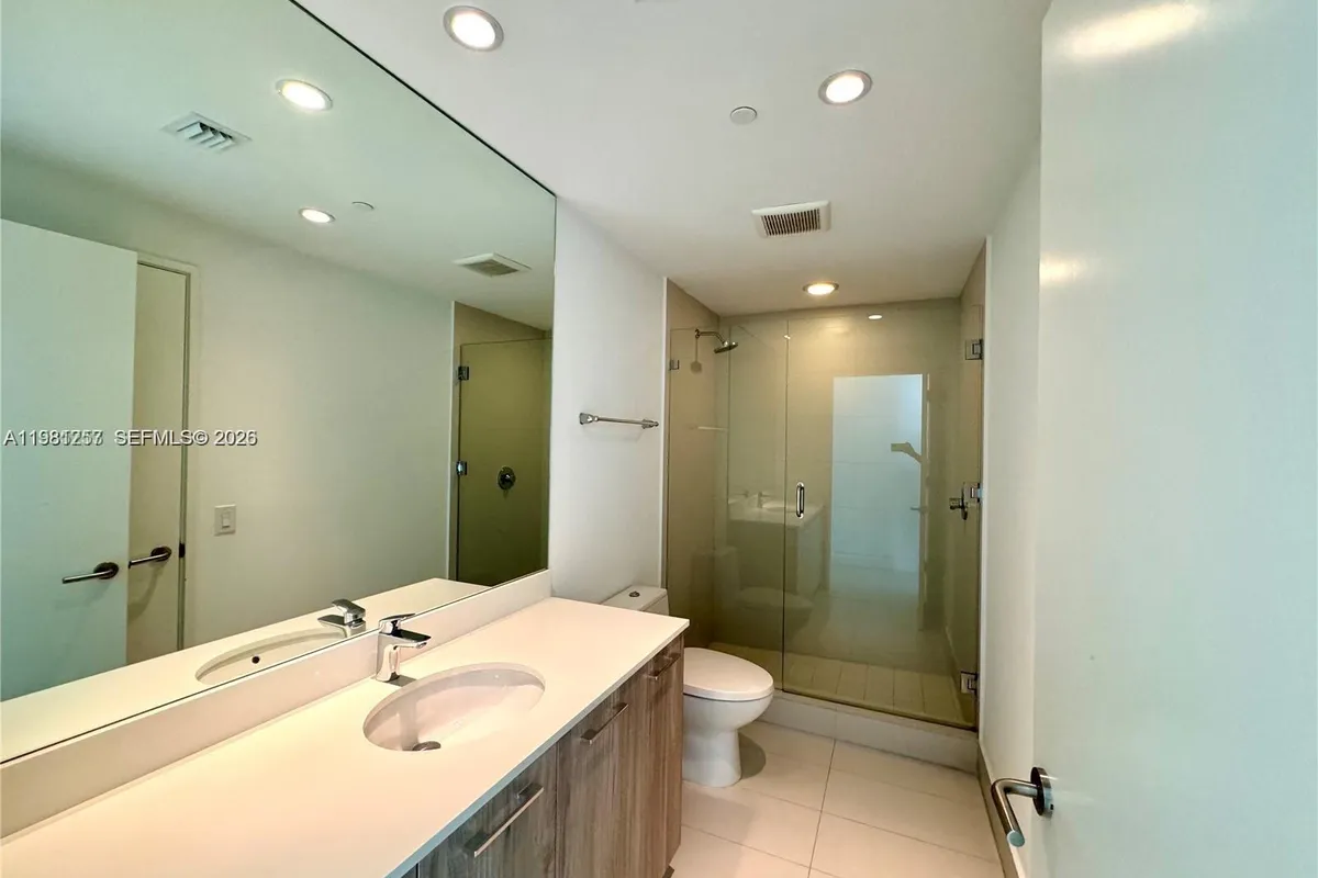 501 NE 31st St # 3208, Miami FL 33137