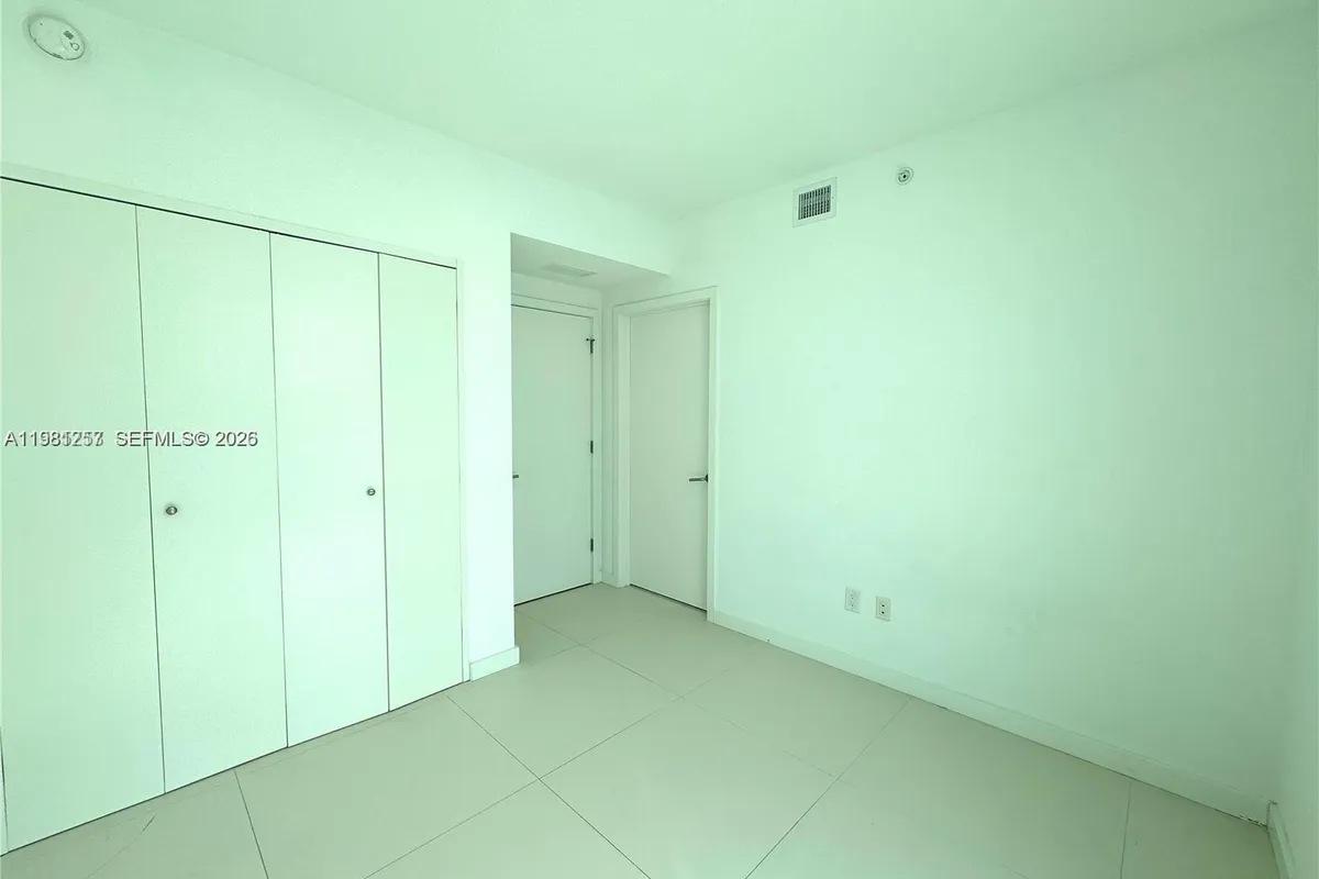 501 NE 31st St # 3208, Miami FL 33137