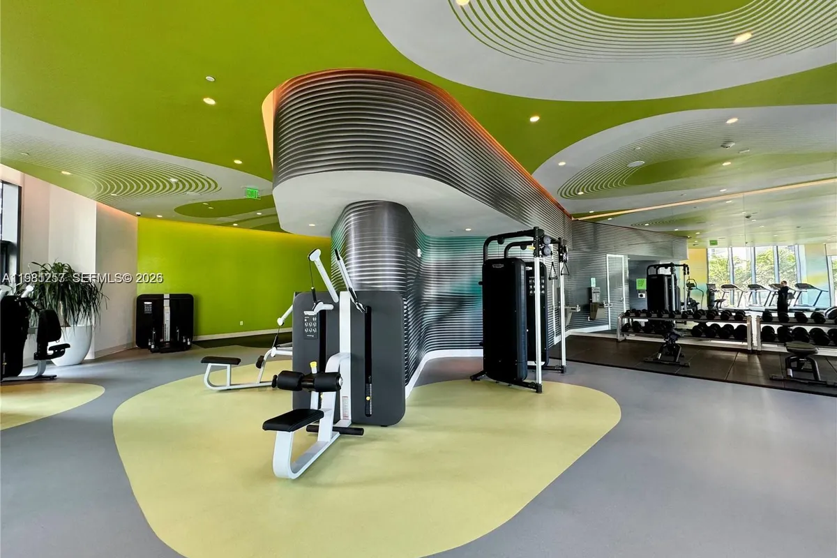 501 NE 31st St # 3208, Miami FL 33137