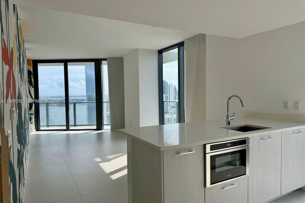501 NE 31st St # 3208, Miami FL 33137