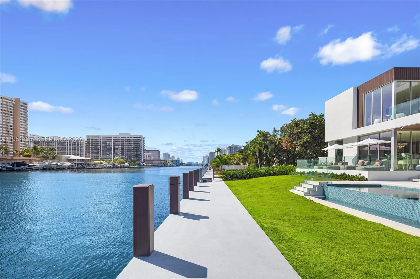 503 Palm Dr, Hallandale Beach FL 33009