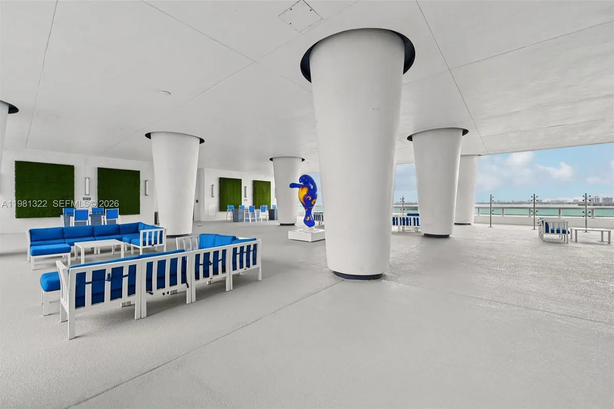 1800 N Bayshore Dr # 2811, Miami FL 33132