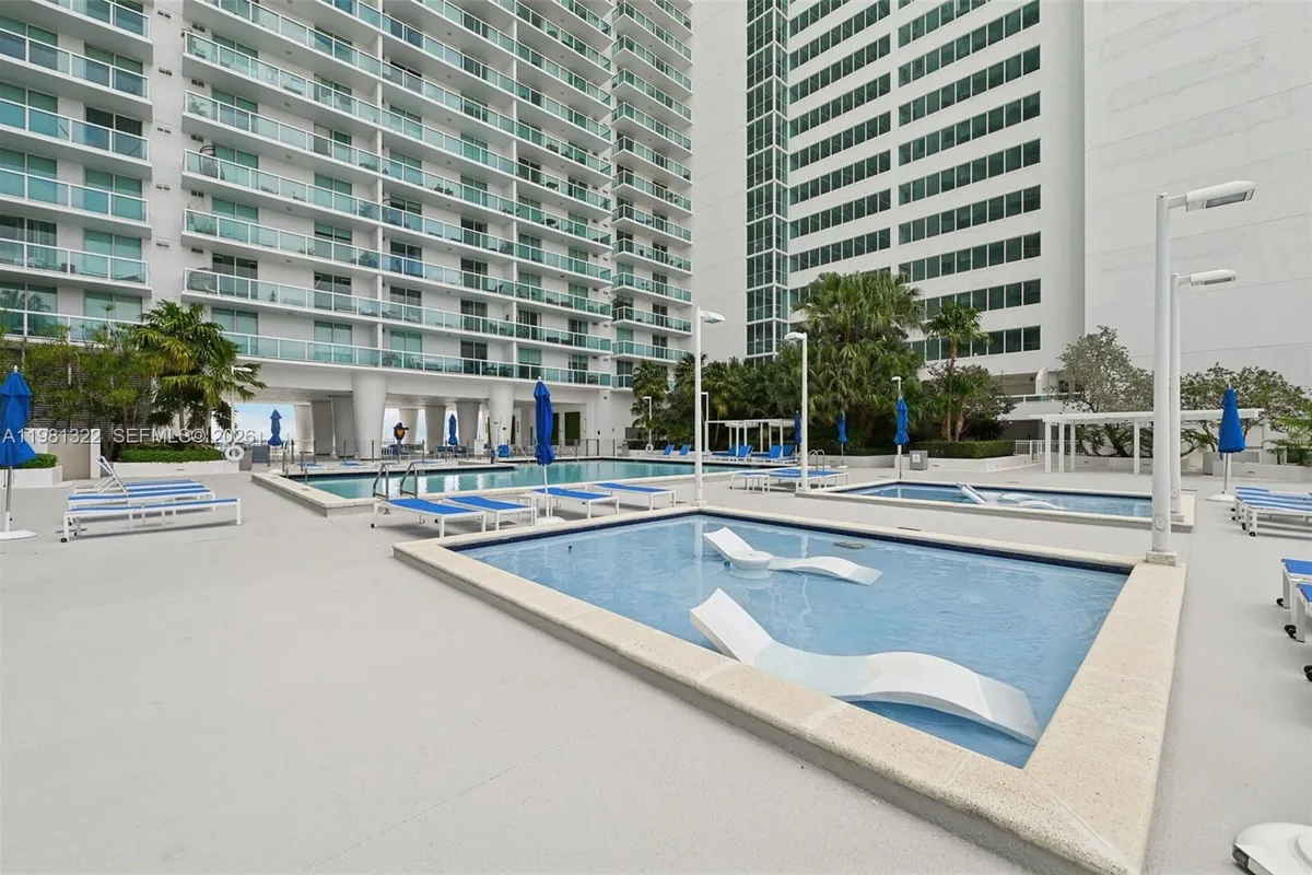 1800 N Bayshore Dr # 2811, Miami FL 33132