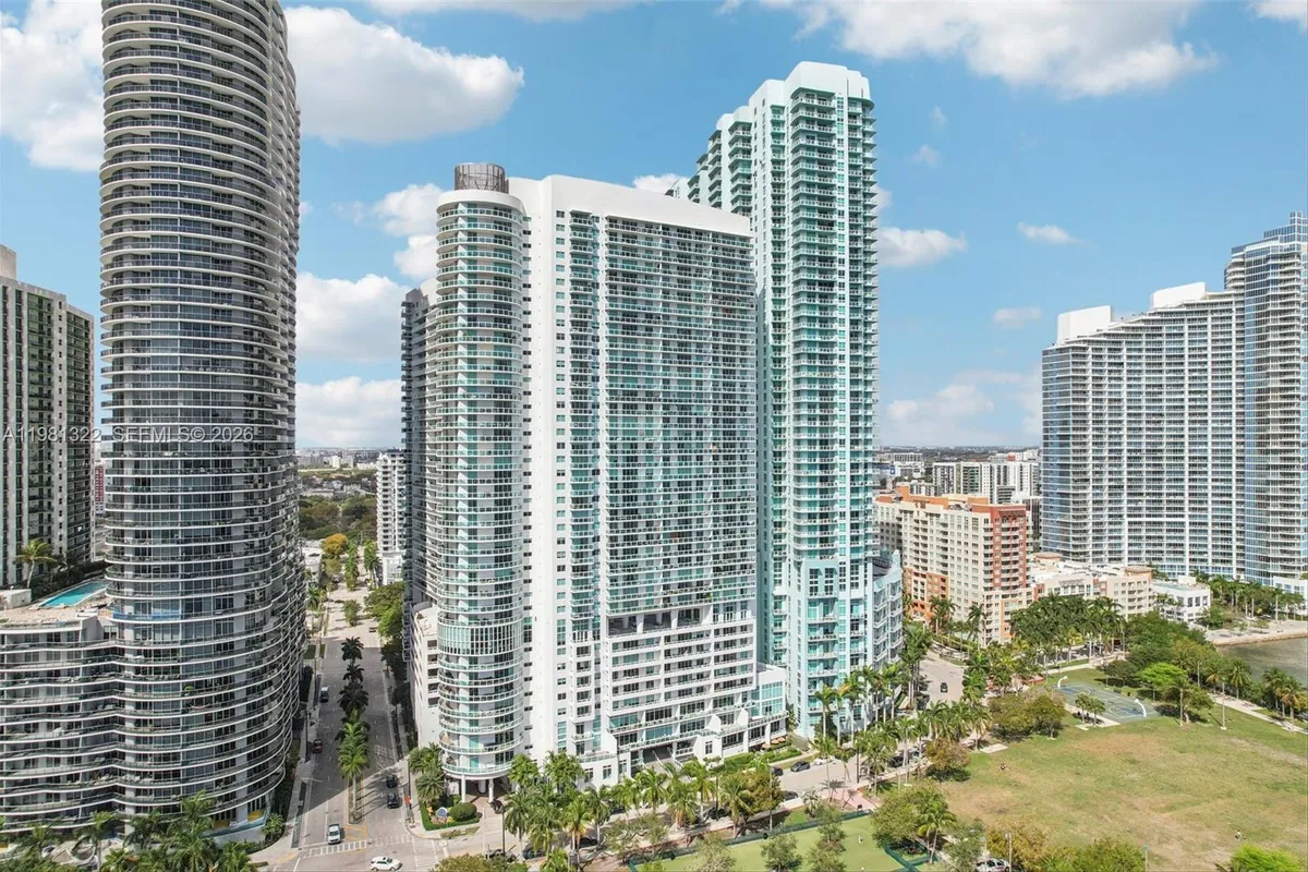 1800 N Bayshore Dr # 2811, Miami FL 33132