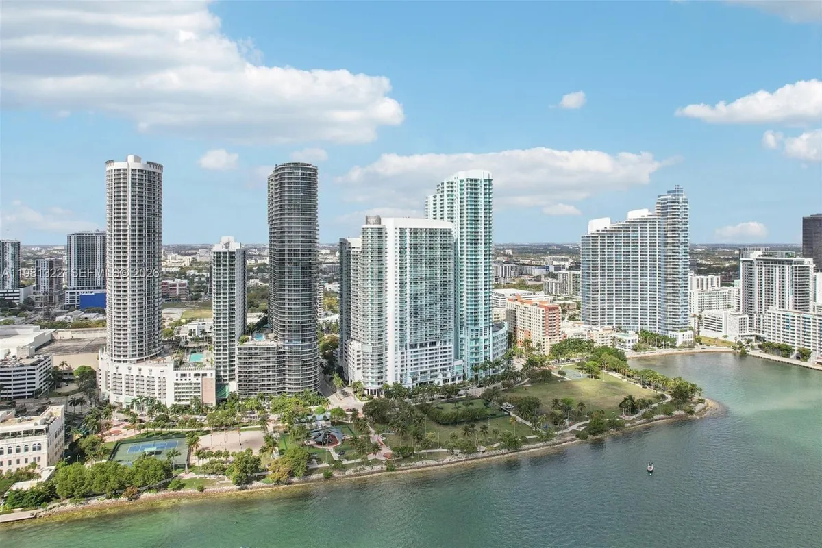 1800 N Bayshore Dr # 2811, Miami FL 33132