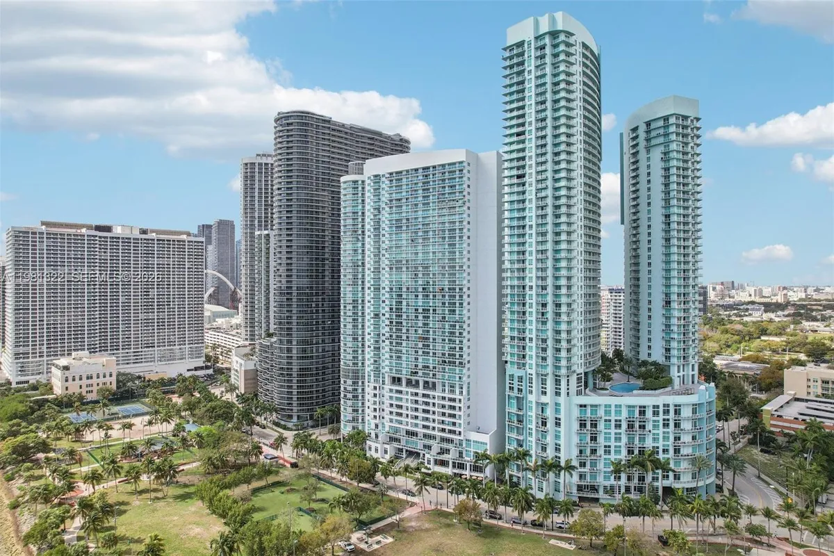 1800 N Bayshore Dr # 2811, Miami FL 33132