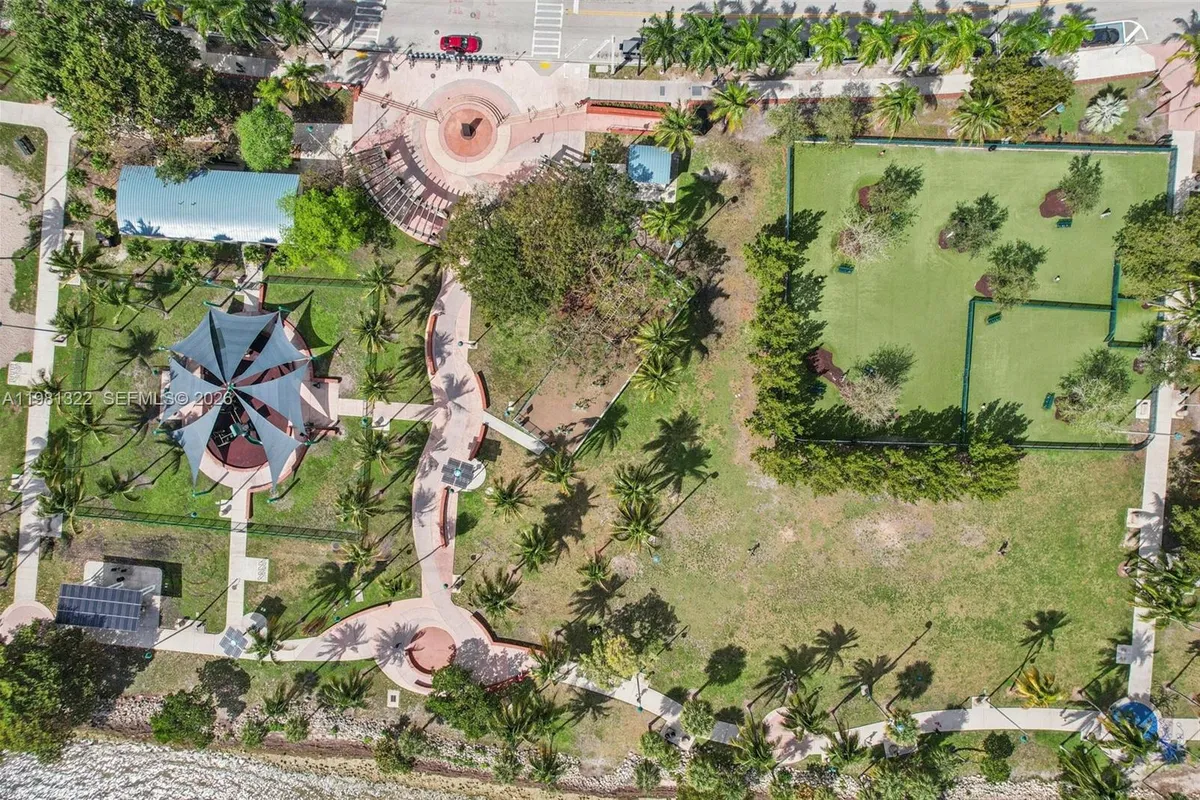 1800 N Bayshore Dr # 2811, Miami FL 33132