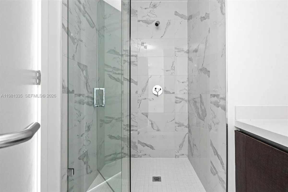 851 NE 1st Ave # 2200, Miami FL 33132