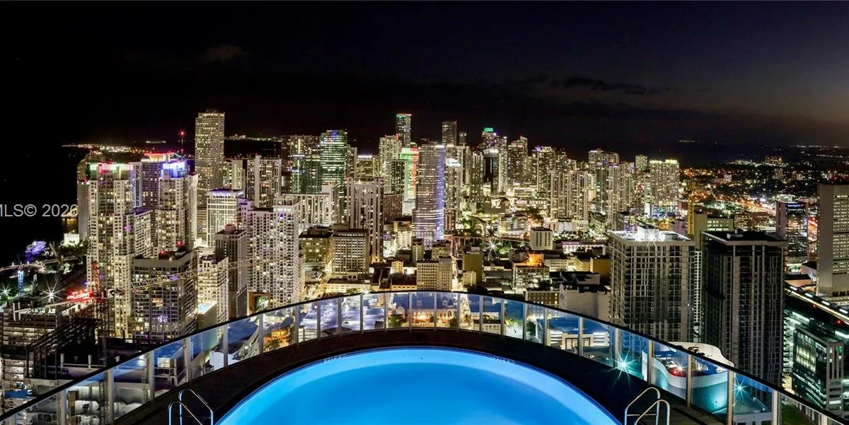 851 NE 1st Ave # 2200, Miami FL 33132