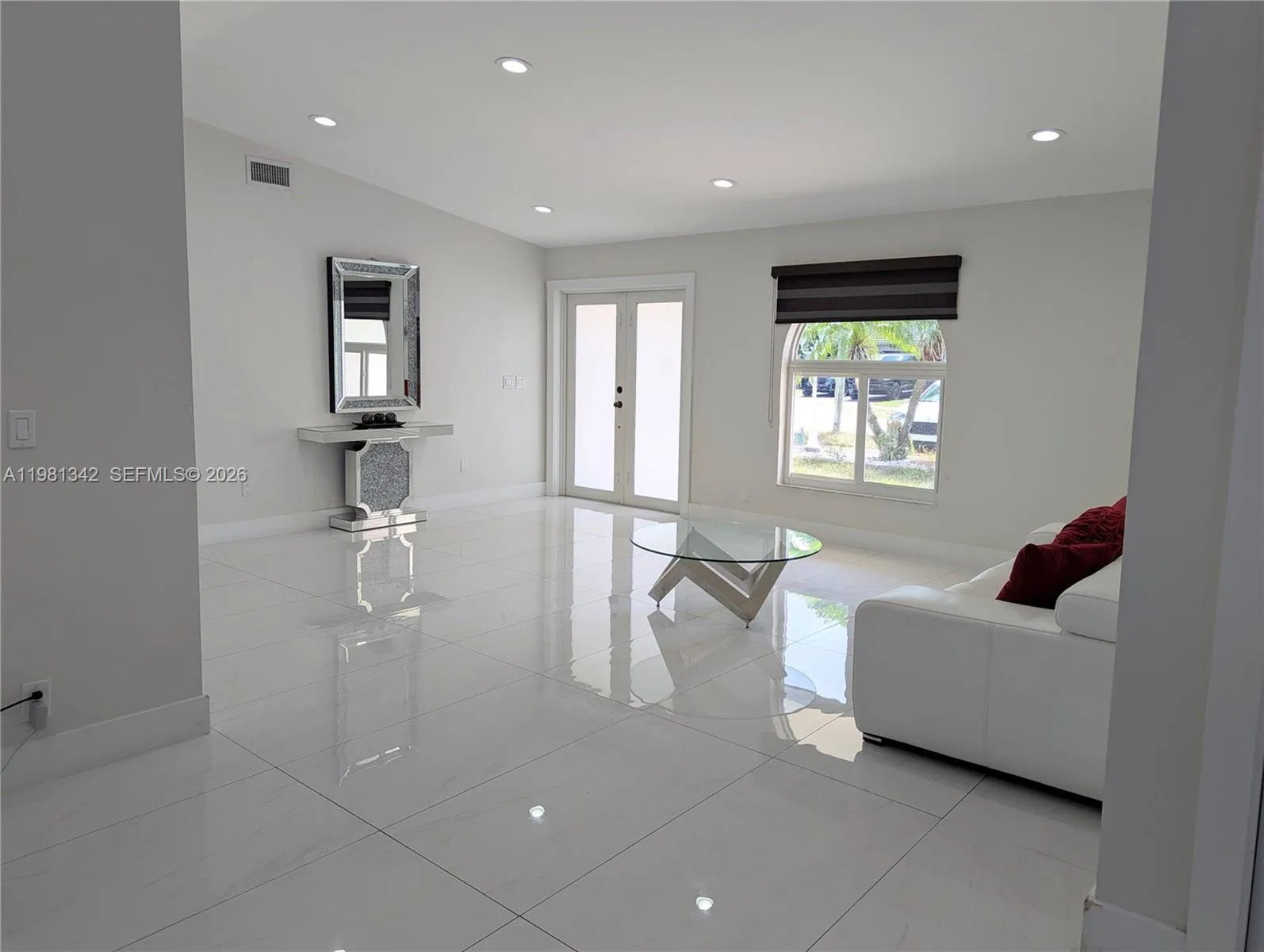 13925 SW 158th Ter, Miami FL 33177