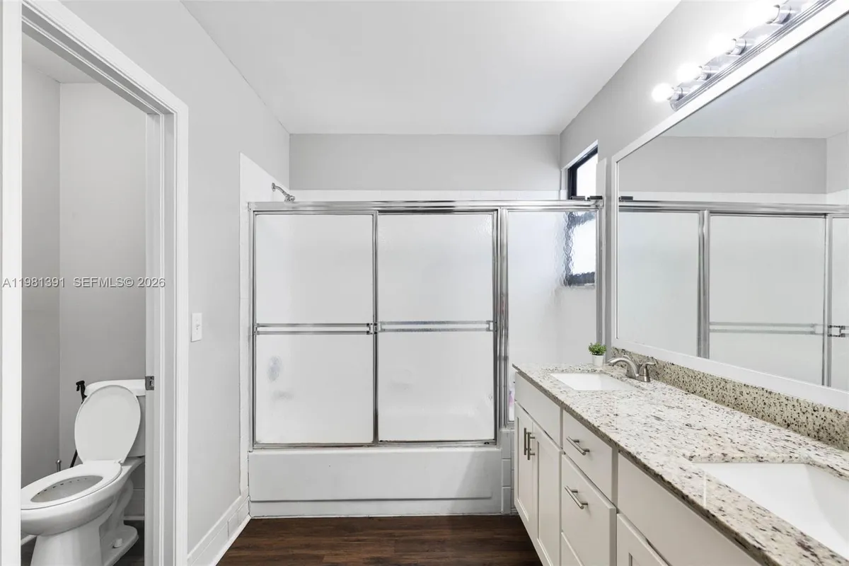 2836 W River Run Cir W, Miramar FL 33025