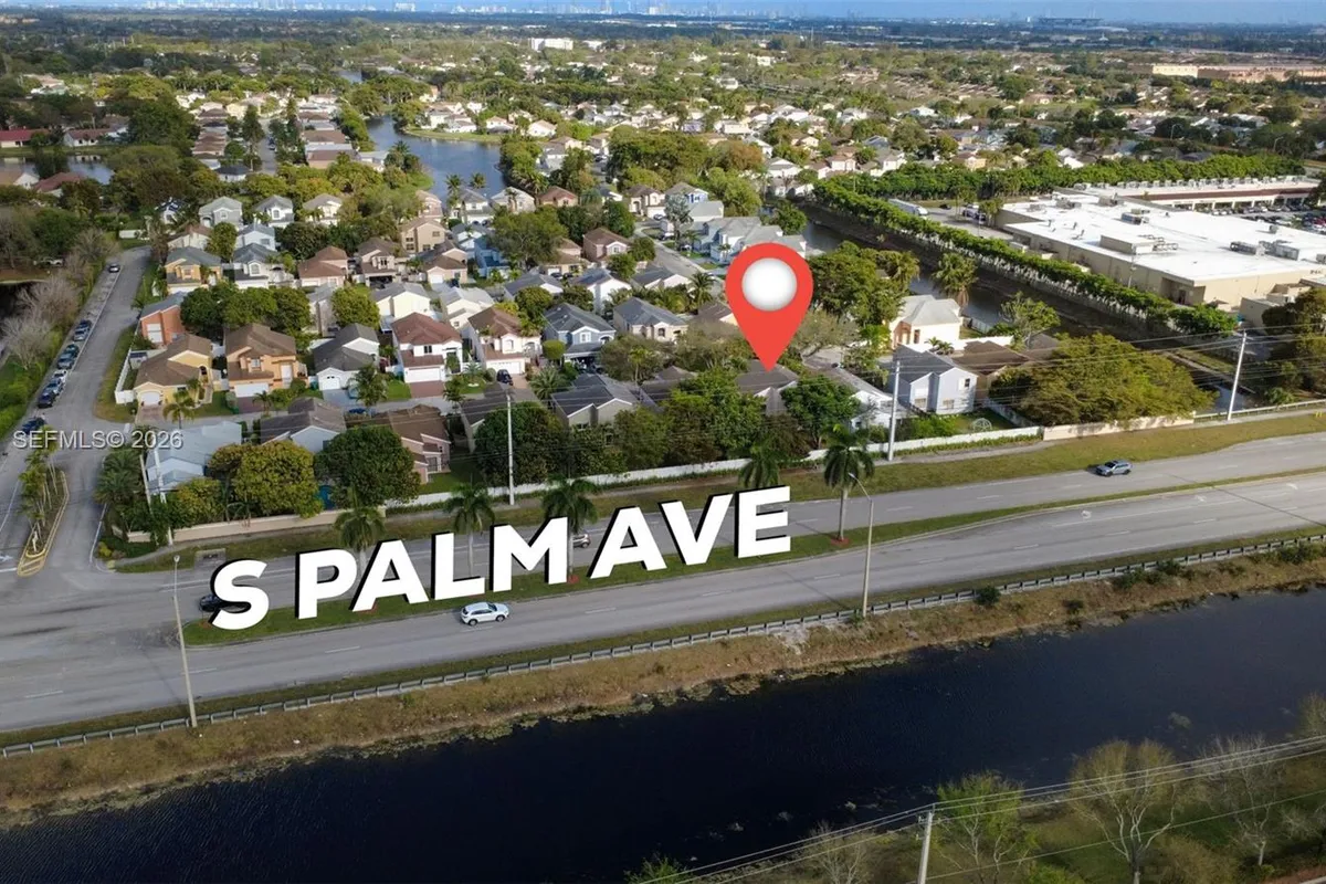 2836 W River Run Cir W, Miramar FL 33025