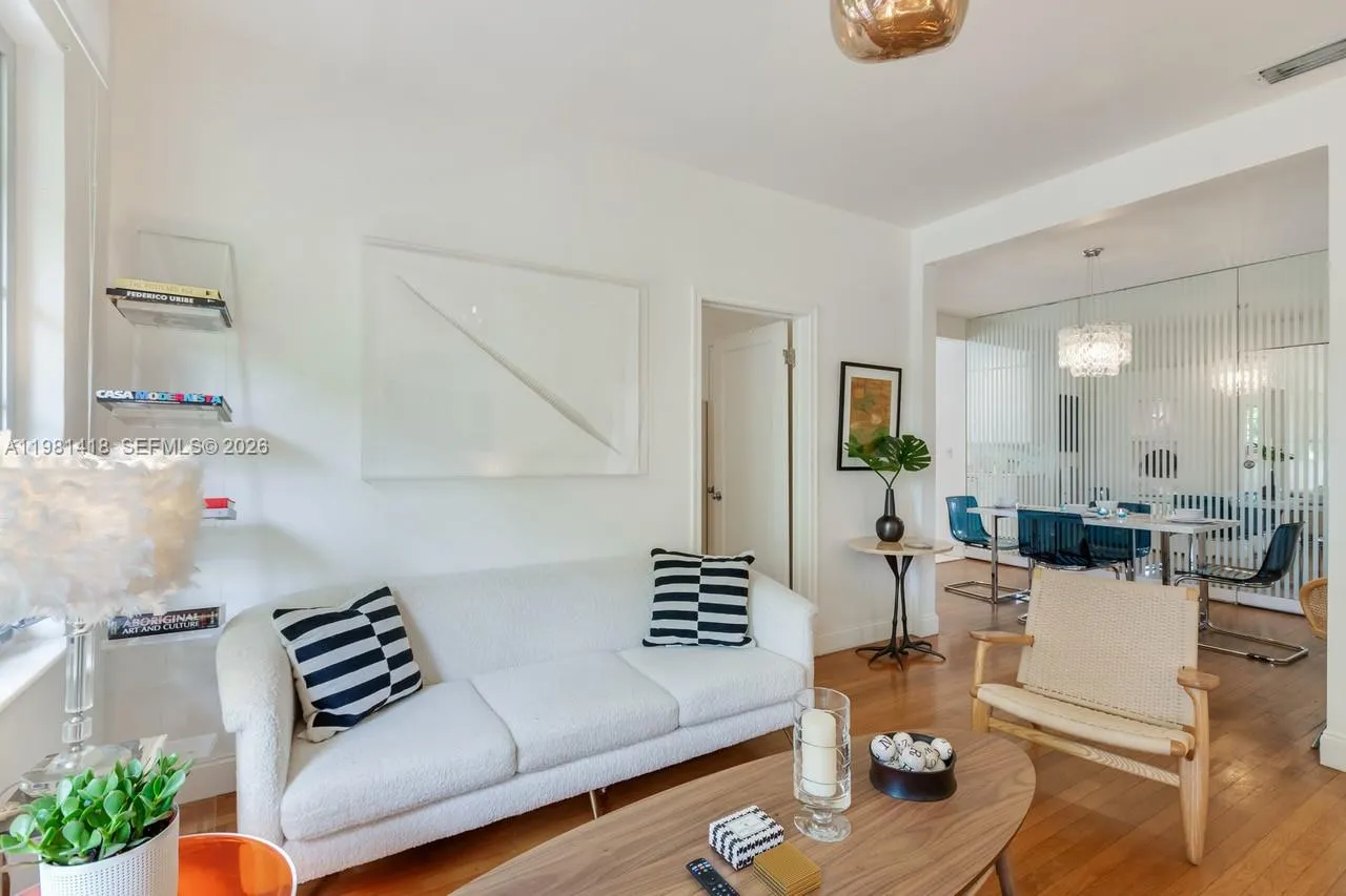 739 11th St # 12, Miami Beach FL 33139