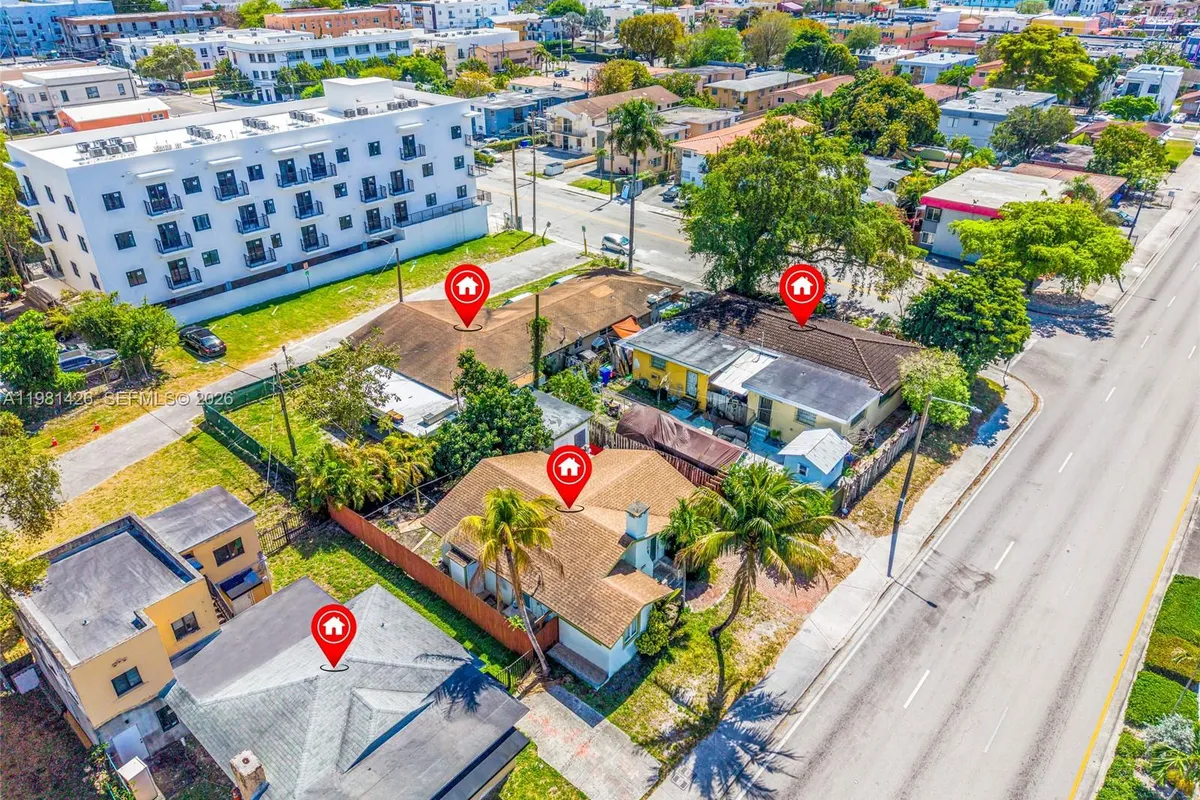 1675 NW 2nd St, Miami FL 33125