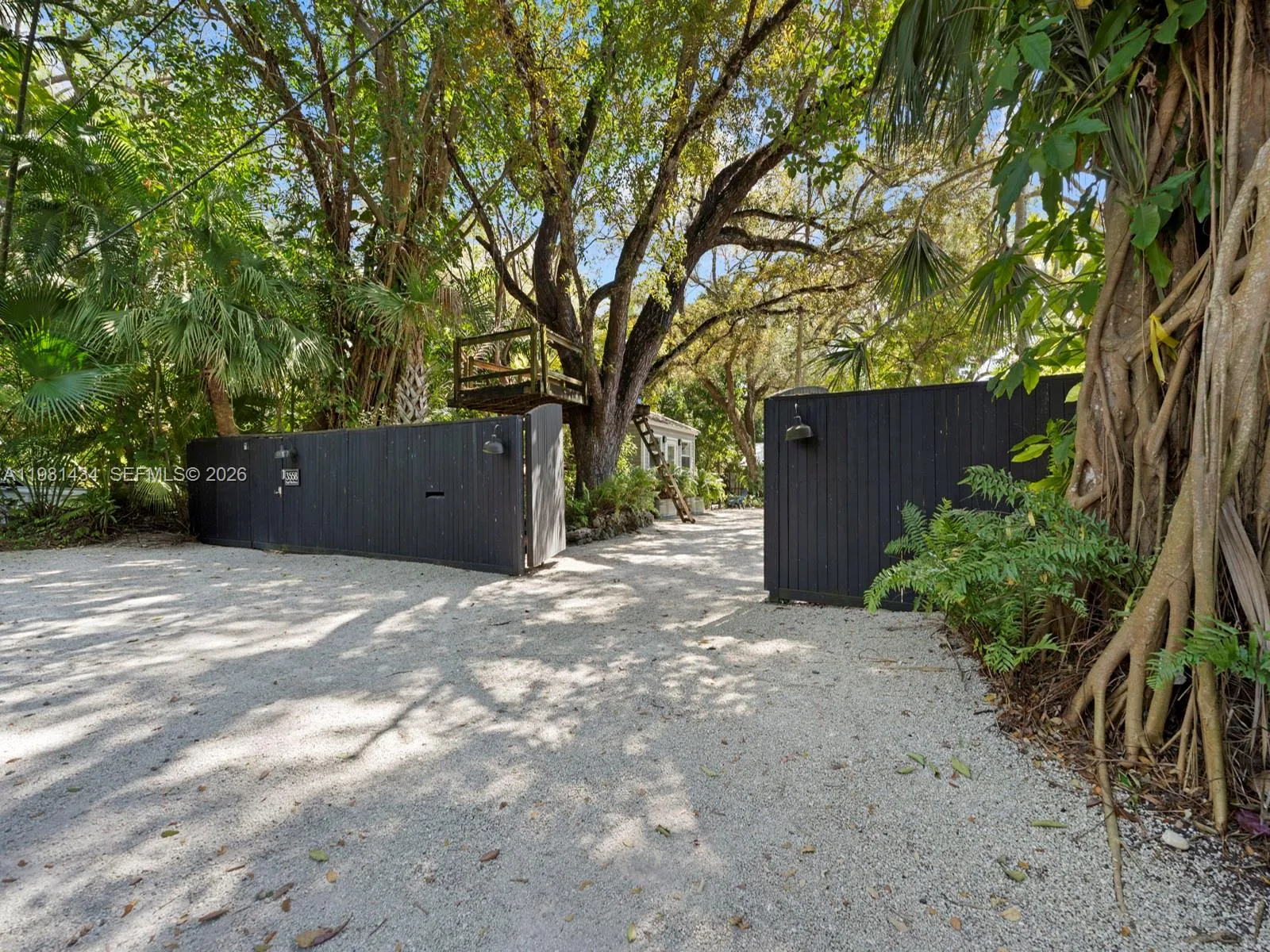 3558 Royal Palm Ave, Miami FL 33133