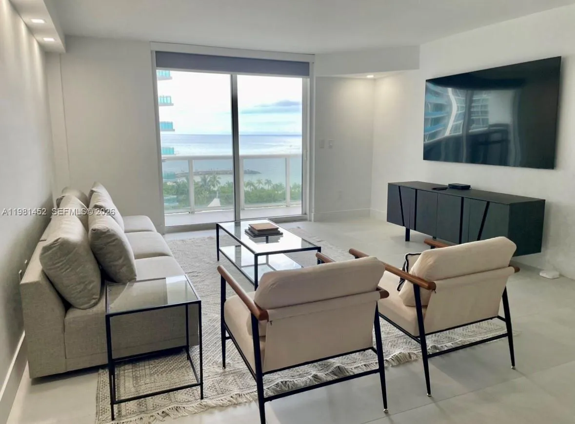 2 bedroom 2 bath for rent at 10275 Collins Ave # 933, Bal Harbour FL 33154