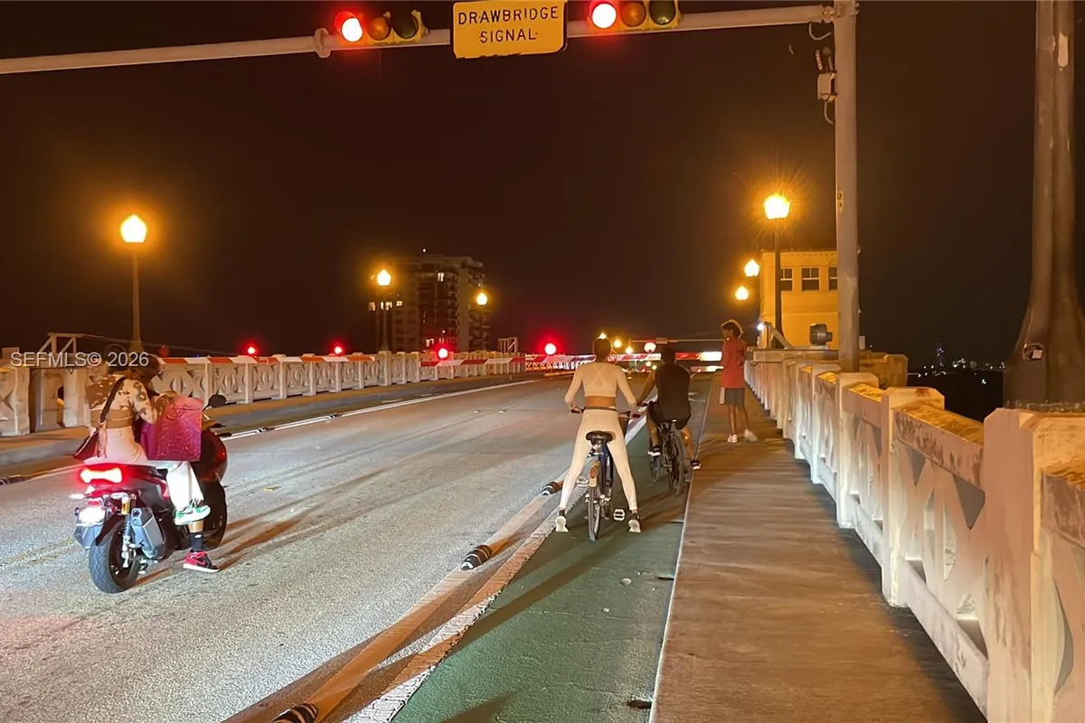 1750 N Bayshore Dr # 2814, Miami FL 33132