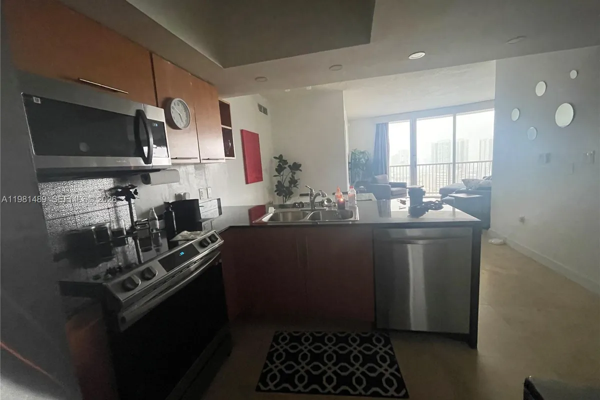 1750 N Bayshore Dr # 2814, Miami FL 33132