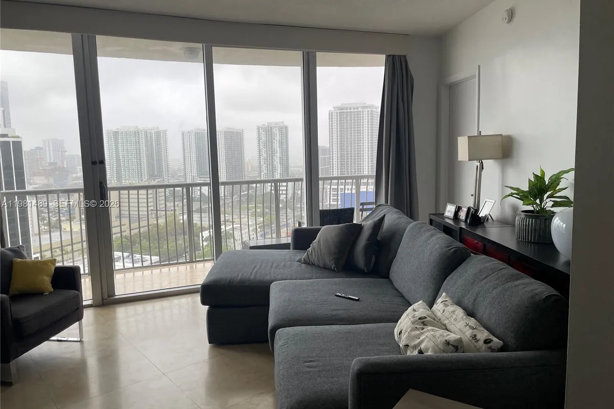 1750 N Bayshore Dr # 2814, Miami FL 33132