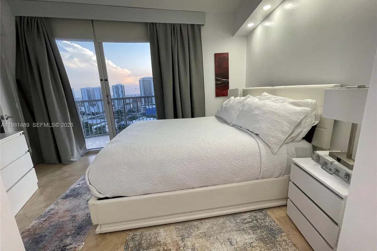 1750 N Bayshore Dr # 2814, Miami FL 33132