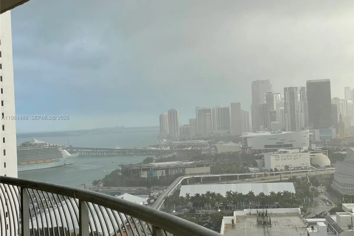 1750 N Bayshore Dr # 2814, Miami FL 33132