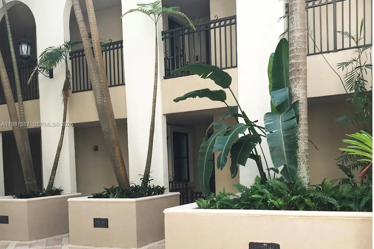 3020 NW 125th Ave # 211, Sunrise FL 33323