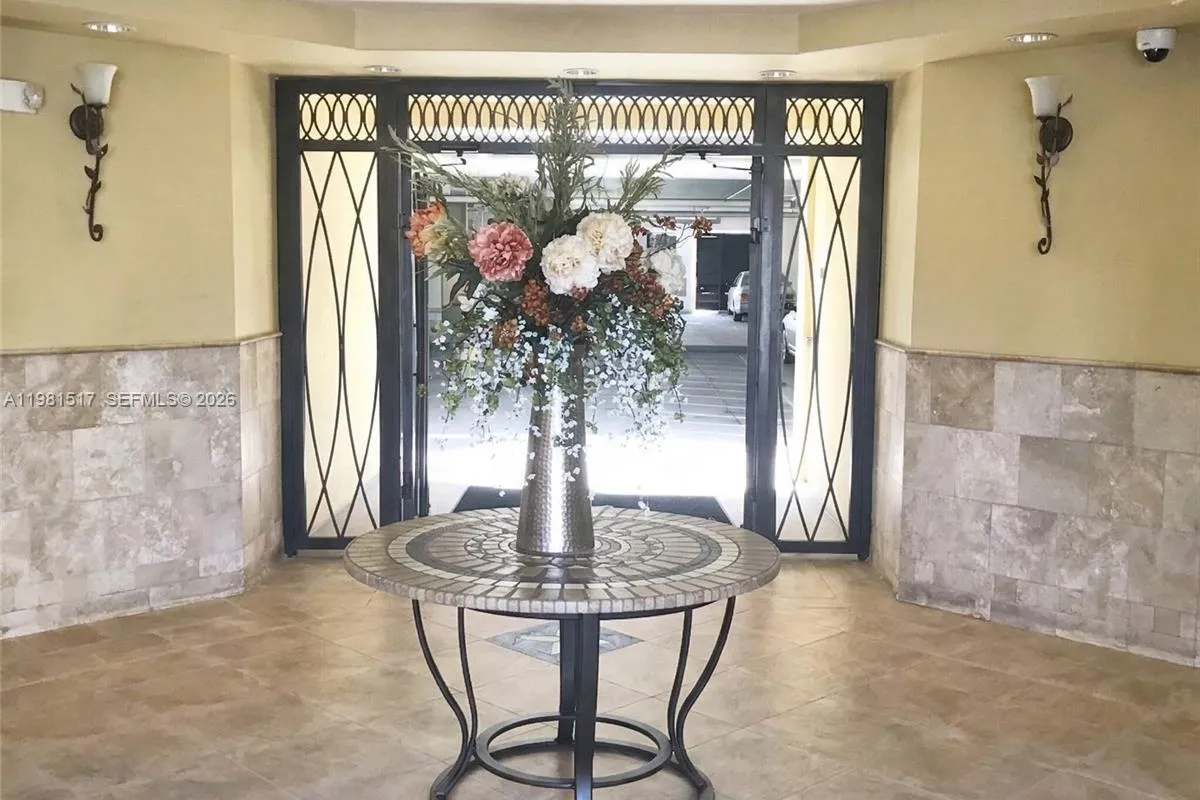 3020 NW 125th Ave # 211, Sunrise FL 33323