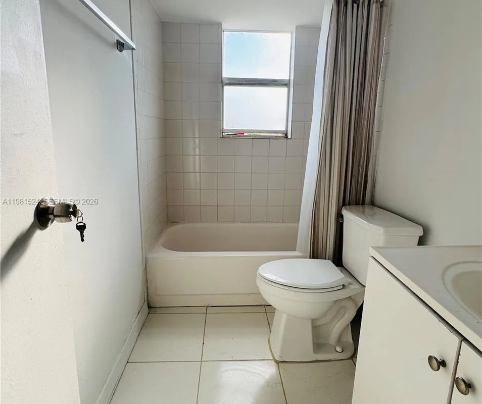 1800 SW 81st Ave # 1414, North Lauderdale FL 33068