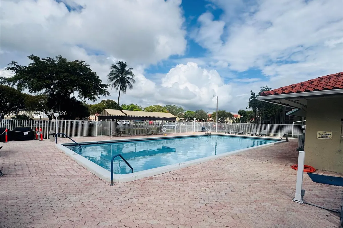 1800 SW 81st Ave # 1414, North Lauderdale FL 33068