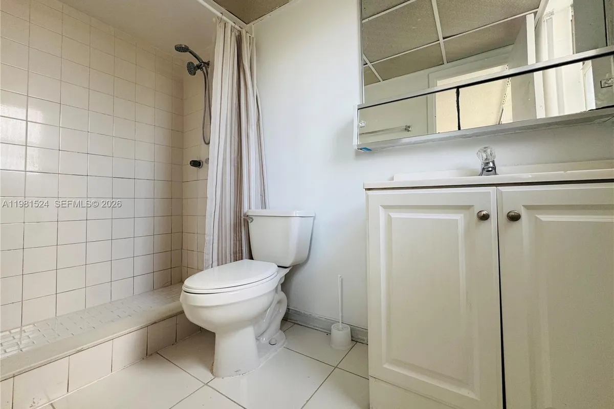 1800 SW 81st Ave # 1414, North Lauderdale FL 33068