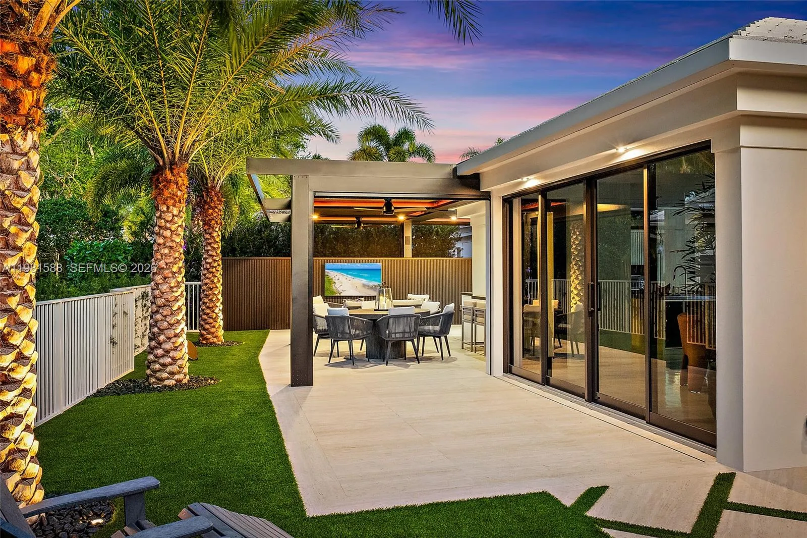 3 bedroom 3 bath for sale at 3501 Captains Way, Jupiter FL 33477