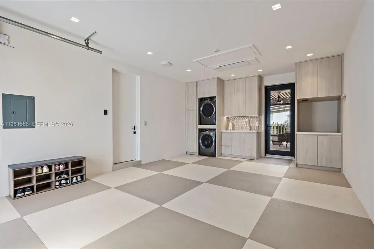 3501 Captains Way, Jupiter FL 33477