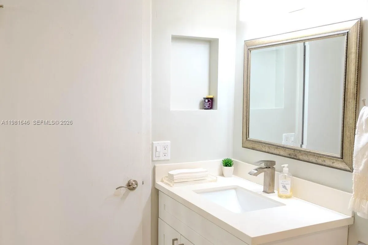 73 Deer Creek # 105, Deerfield Beach FL 33442