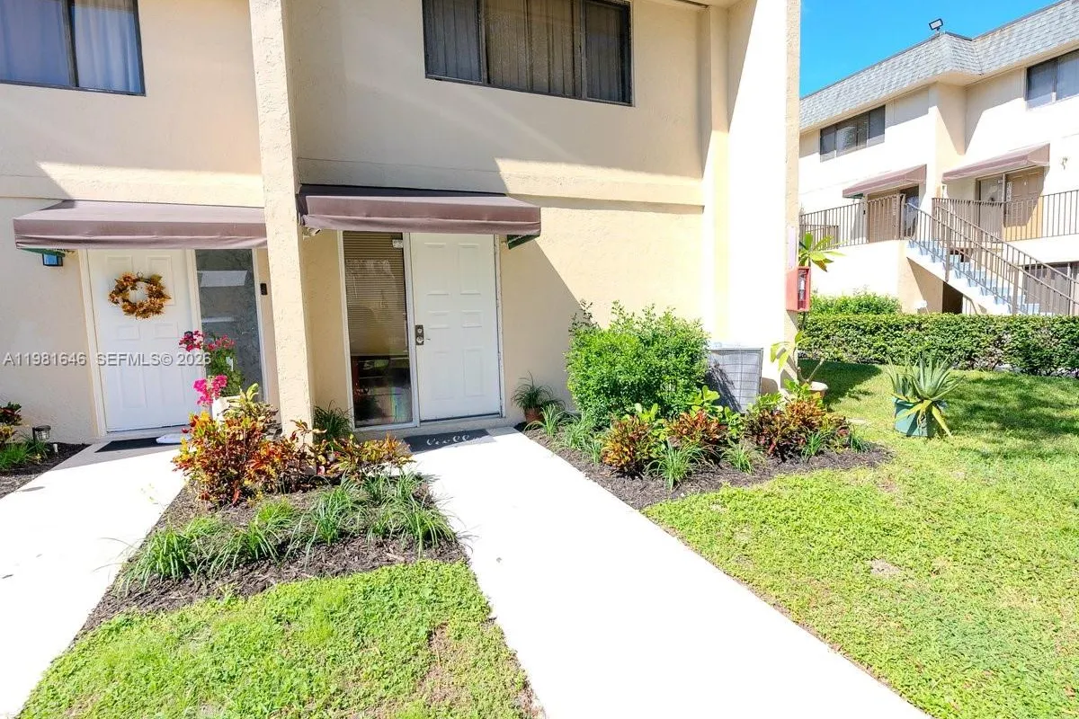 73 Deer Creek # 105, Deerfield Beach FL 33442